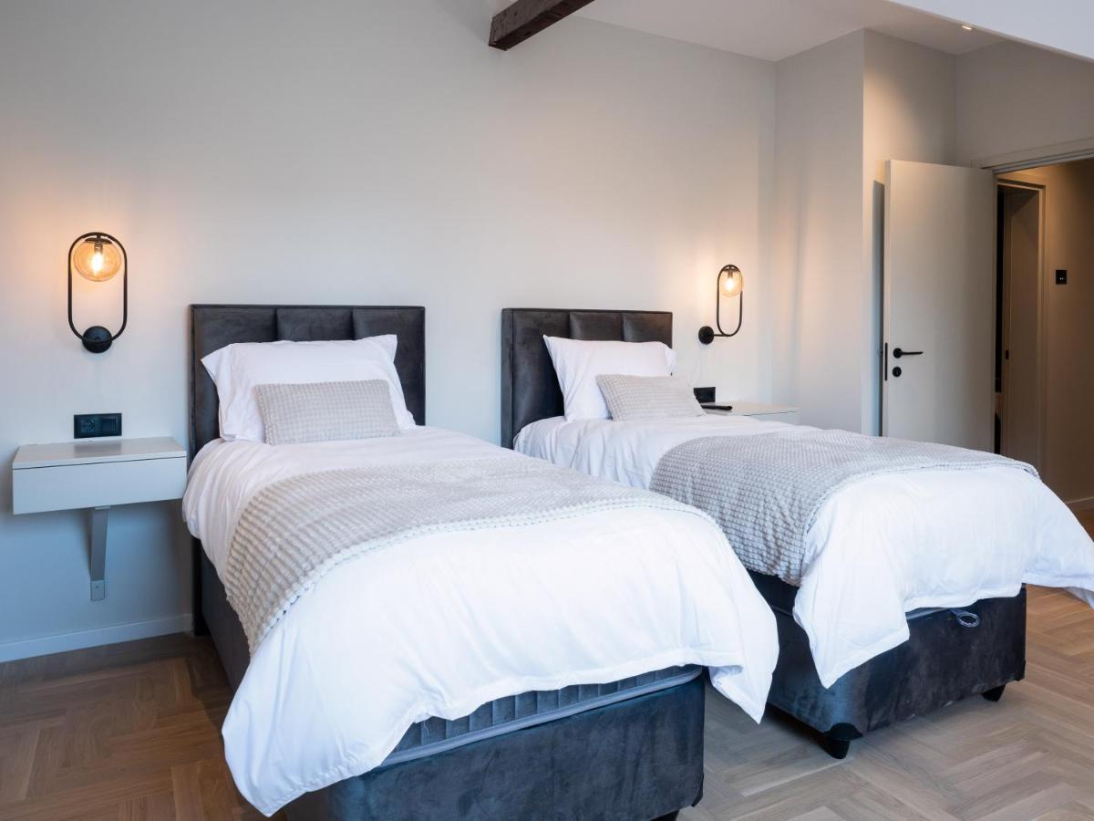 Republic Square- Location Apartament Belgrad